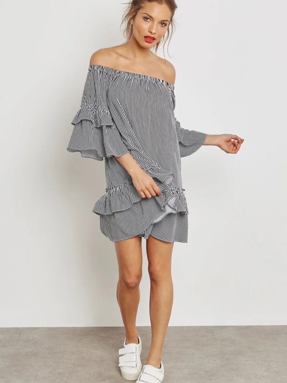 Off shoulder striped Forever21 casual dress